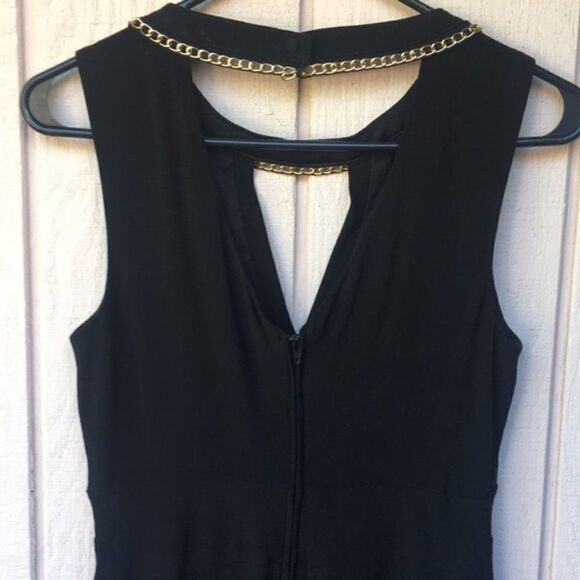 BISOU Bisou Gold Chain Dress - Picture 4 of 8
